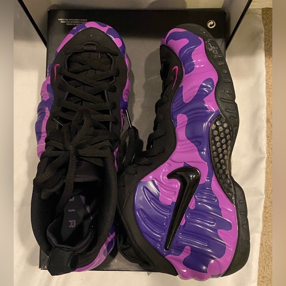 nike foamposite purple camo main image 11